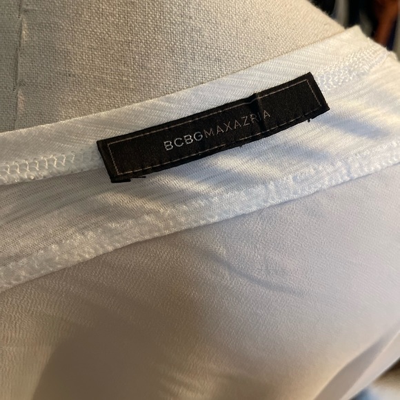 BCBG top - Picture 3 of 3